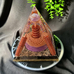 Tensor Pyramid with amethyst