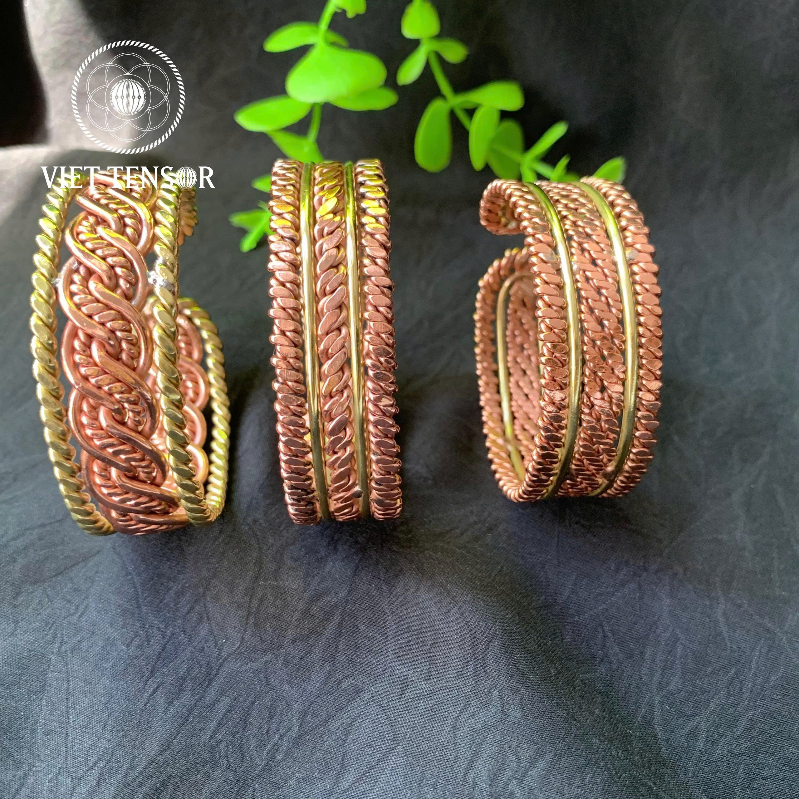 Handwoven Copper Tensor Ring Bracelet – Energy Healing Jewelry